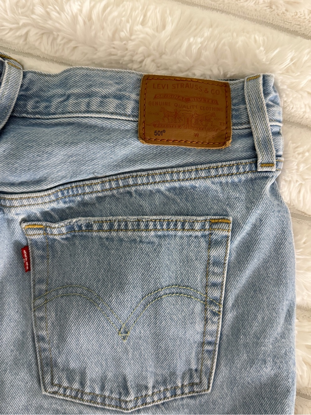 Levi's Light Blue Straight women’s Jean shorts